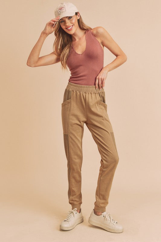 Fawn Joggers- Camel